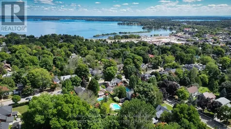 181 Peter Street North Orillia ON L3V 4Z7