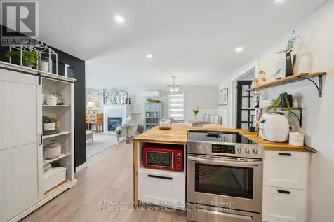 18 Cherrywood Lane Innisfil ON L9S 1M6