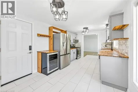 143 Fairview Avenue East Dunnville ON N1A 1B2