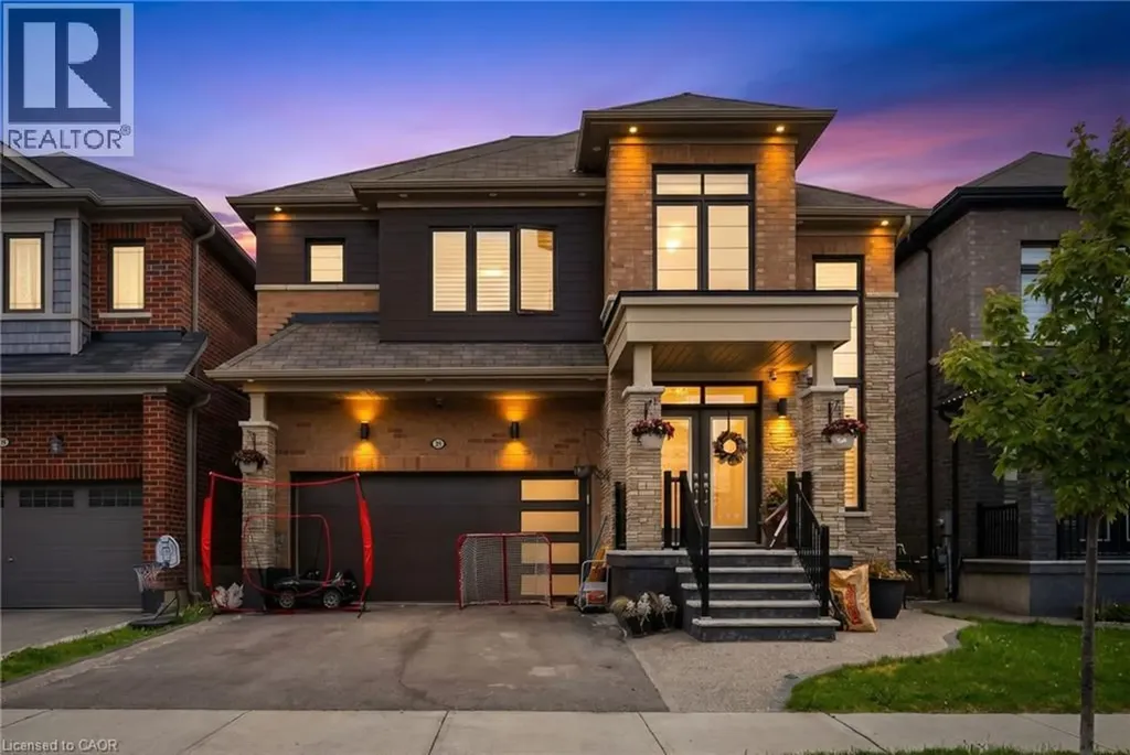 22 Lillian Way Caledonia ON N3W 0C6