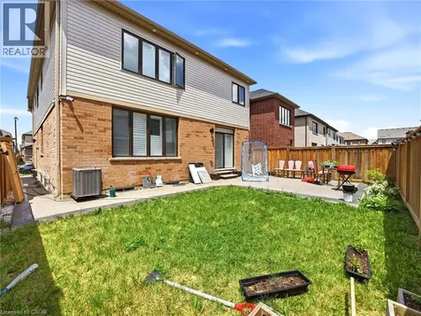 22 Lillian Way Caledonia ON N3W 0C6