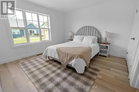 98 Eagle Court Saugeen Shores ON N0H 2C3