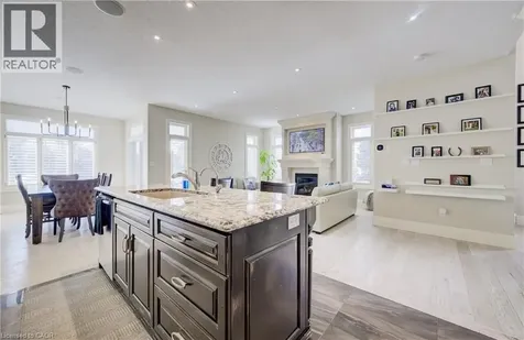 121 Oak Park Drive Waterloo ON N2K 0B3