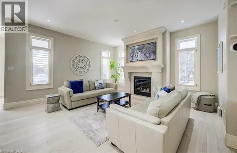 121 Oak Park Drive Waterloo ON N2K 0B3