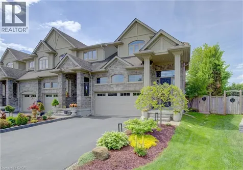 121 Oak Park Drive Waterloo ON N2K 0B3