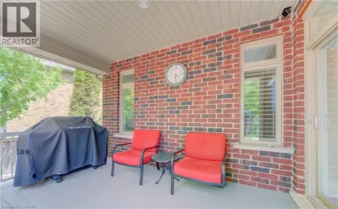 121 Oak Park Drive Waterloo ON N2K 0B3