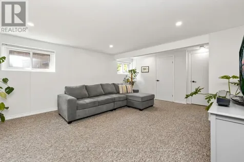 28 Forest Street Parry Sound ON P2A 2P9