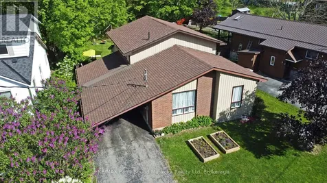 28 Forest Street Parry Sound ON P2A 2P9