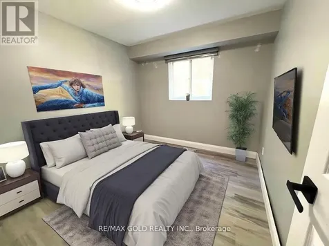 156 Mooregate Crescent Kitchener ON N2M 2G1