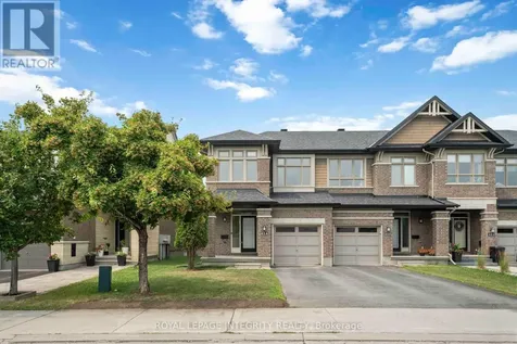 424 Cooks Mill Crescent Ottawa ON K1V 2M9