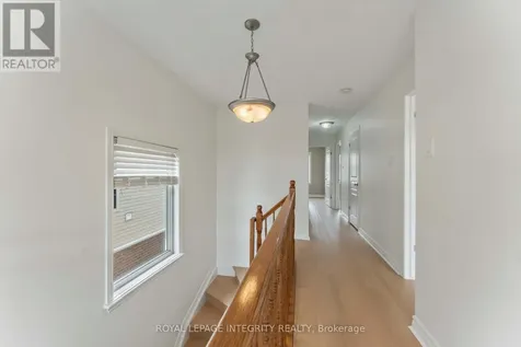 424 Cooks Mill Crescent Ottawa ON K1V 2M9