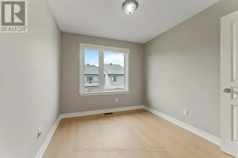 424 Cooks Mill Crescent Ottawa ON K1V 2M9