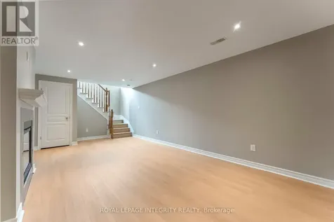 424 Cooks Mill Crescent Ottawa ON K1V 2M9
