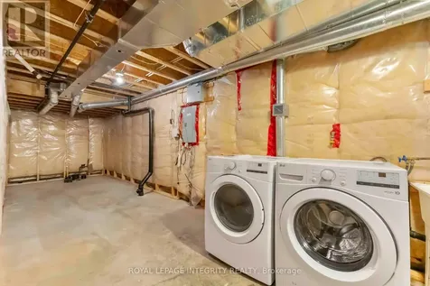 424 Cooks Mill Crescent Ottawa ON K1V 2M9