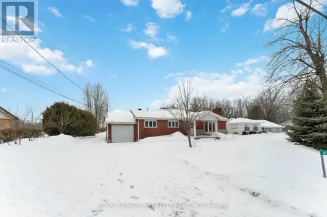 4670 Fallowfield Road Ottawa ON K2J 4S4