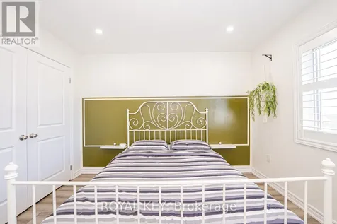 324 Equestrian Way Cambridge ON N3E 0C1