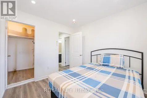 324 Equestrian Way Cambridge ON N3E 0C1