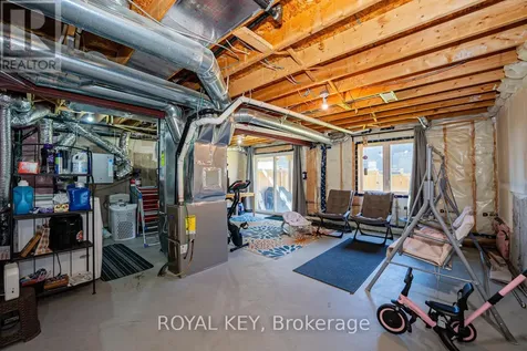 324 Equestrian Way Cambridge ON N3E 0C1