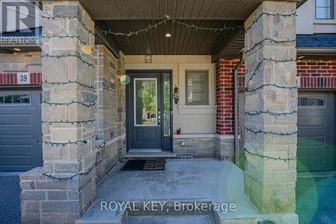 324 Equestrian Way Cambridge ON N3E 0C1
