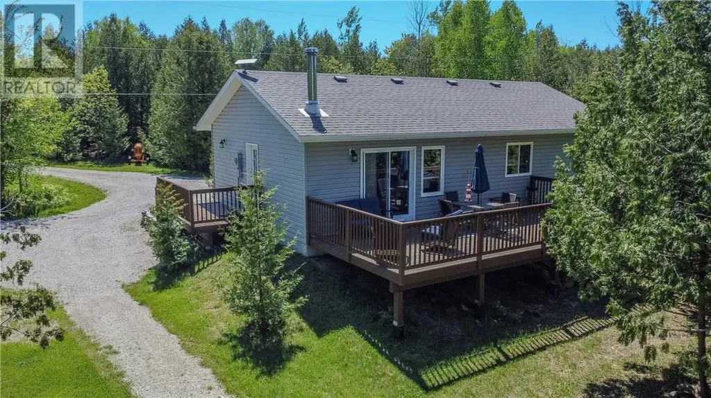 590 Ice Lake Drive Gore Bay ON P0P 1H0