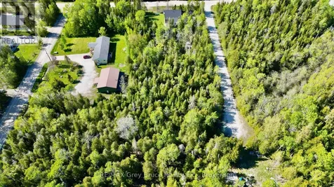 Part 71 Libby Street Northern Bruce Peninsula ON N0H 1W0