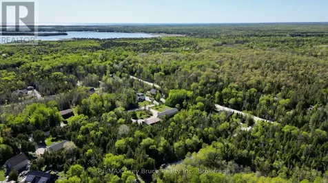 Part 71 Libby Street Northern Bruce Peninsula ON N0H 1W0
