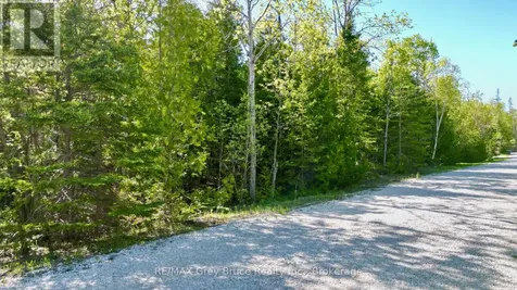 Part 71 Libby Street Northern Bruce Peninsula ON N0H 1W0