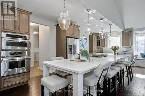 8 Zaduk Place Guelph (kortright East) ON N1G 0A7