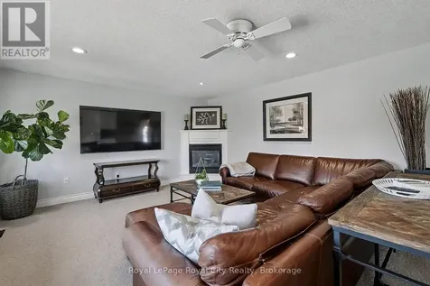 8 Zaduk Place Guelph (kortright East) ON N1G 0A7