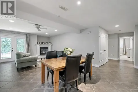 8 Zaduk Place Guelph (kortright East) ON N1G 0A7