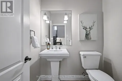 8 Zaduk Place Guelph (kortright East) ON N1G 0A7