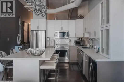 66 Bay Street South Hamilton ON L8P 4Z6