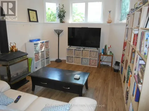 22 Brillinger Drive Wasaga Beach ON L9Z 1L4