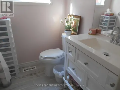 22 Brillinger Drive Wasaga Beach ON L9Z 1L4
