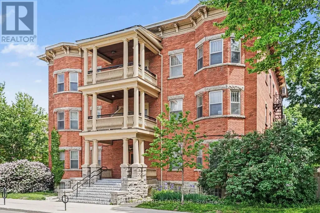 413 Elgin Street Ottawa ON K2P 1N4