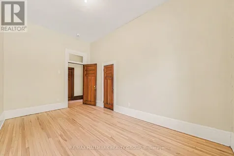 413 Elgin Street Ottawa ON K2P 1N4