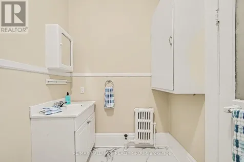 413 Elgin Street Ottawa ON K2P 1N4