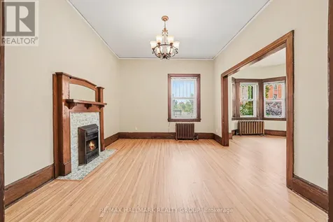 413 Elgin Street Ottawa ON K2P 1N4
