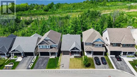 639 Baie-des-castors Street Ottawa ON K4A 1J4