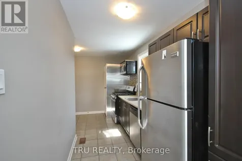 1259 Maitland Avenue Ottawa ON K2C 2C4