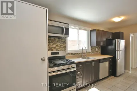 1259 Maitland Avenue Ottawa ON K2C 2C4