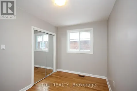 1259 Maitland Avenue Ottawa ON K2C 2C4