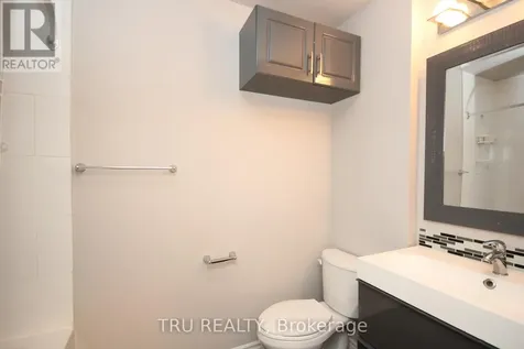 1259 Maitland Avenue Ottawa ON K2C 2C4