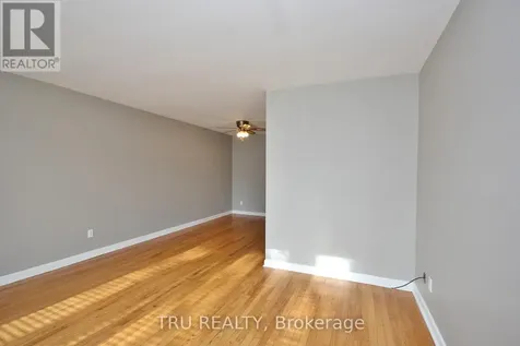 1259 Maitland Avenue Ottawa ON K2C 2C4