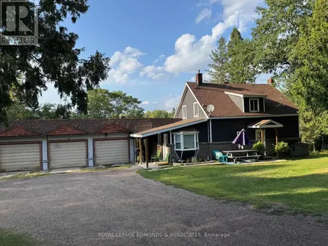 27 Stencells Road Laurentian Valley ON K8A 6W8