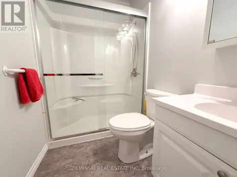 403 Scott Street Iroquois Falls ON P0K 1G0