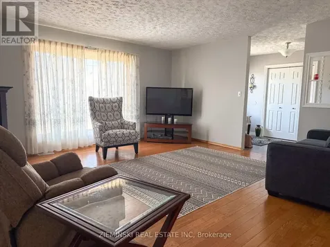 403 Scott Street Iroquois Falls ON P0K 1G0