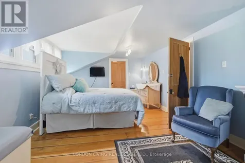 24 Centre Street St. Thomas ON N5R 2Z2