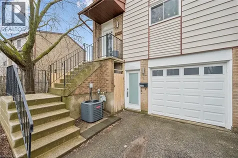 423 Cadbury Court Waterloo ON N2K 3G7