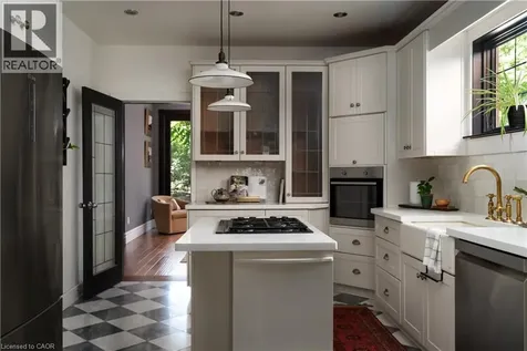 163 Duke Street Hamilton ON L8P 1X9